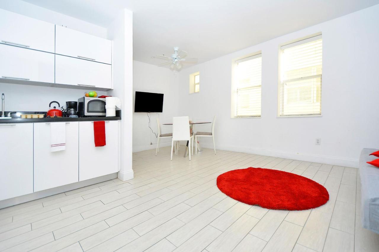 Ocean Drive Apartment Suites In מיאמי ביץ' מראה חיצוני תמונה