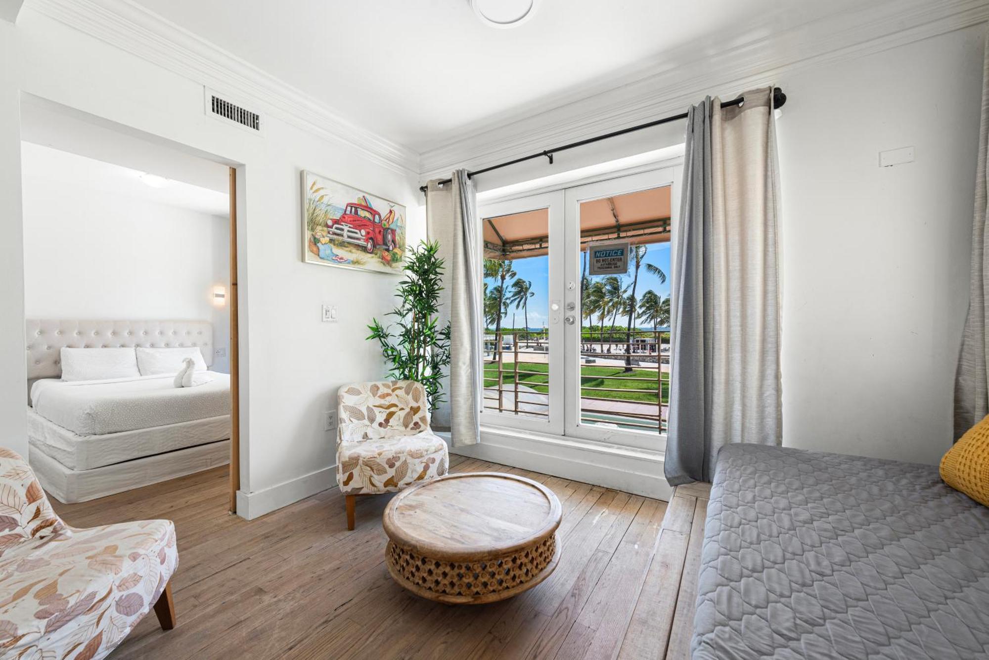 Ocean Drive Apartment Suites In מיאמי ביץ' מראה חיצוני תמונה