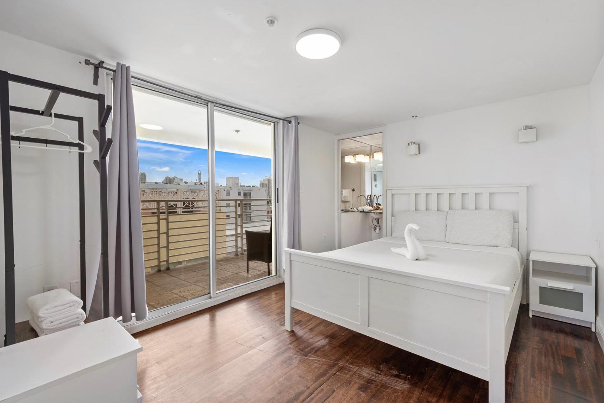 Ocean Drive Apartment Suites In מיאמי ביץ' מראה חיצוני תמונה