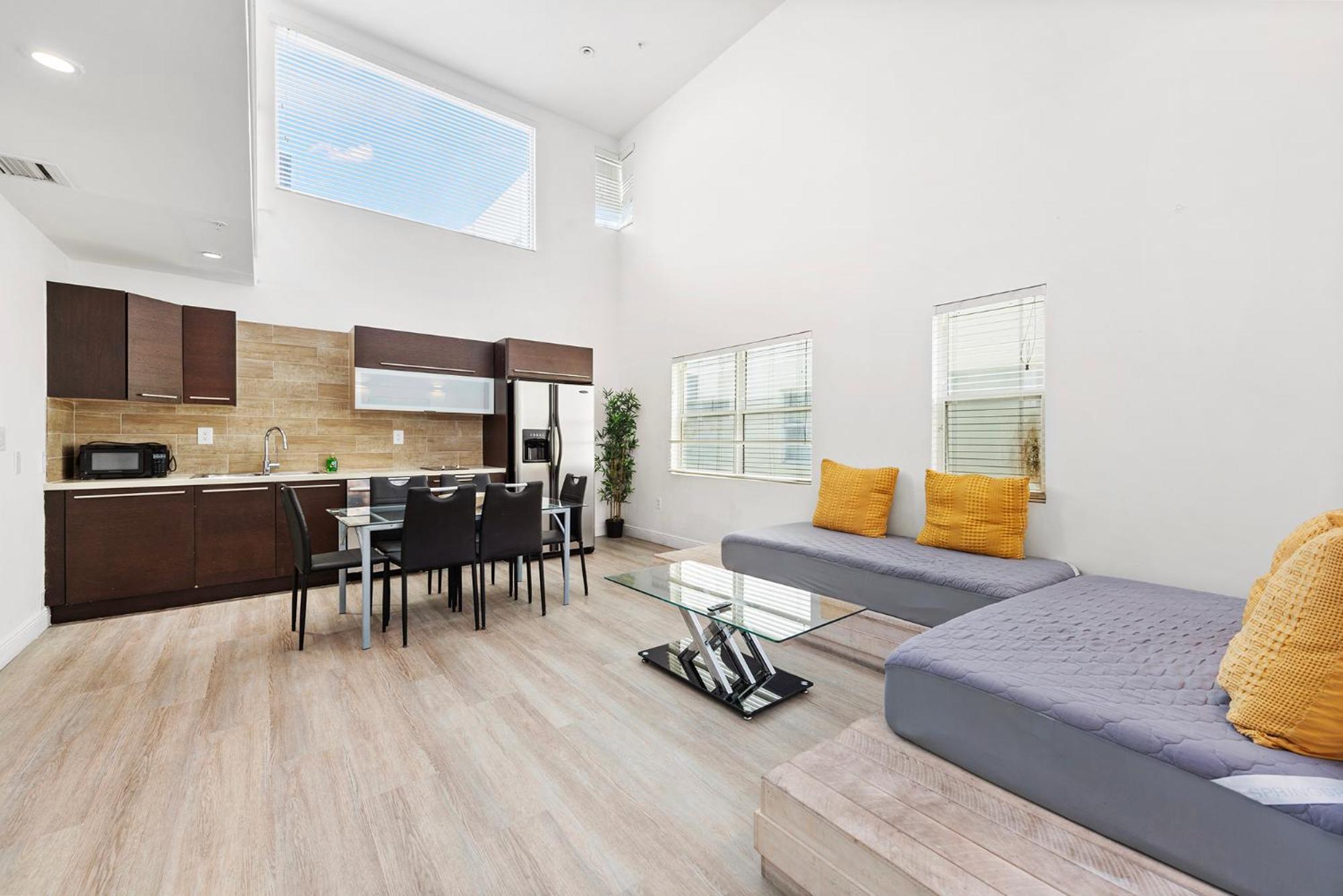 Ocean Drive Apartment Suites In מיאמי ביץ' מראה חיצוני תמונה